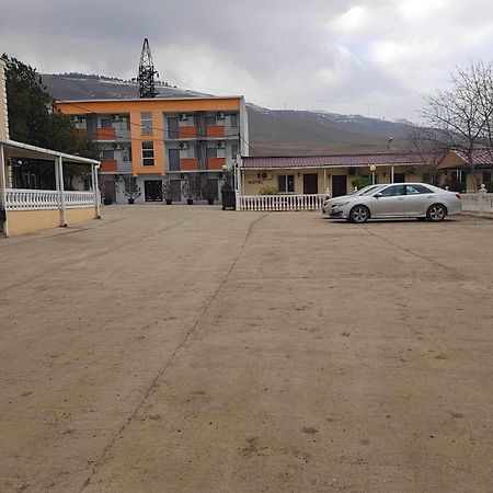 Hotel Selika Рустави Екстериор снимка