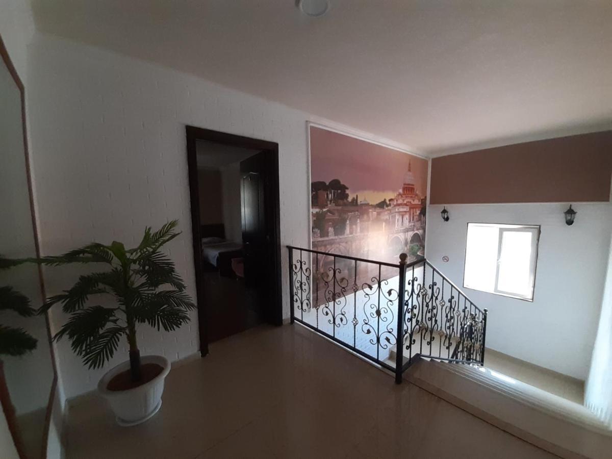 Hotel Selika Рустави Екстериор снимка