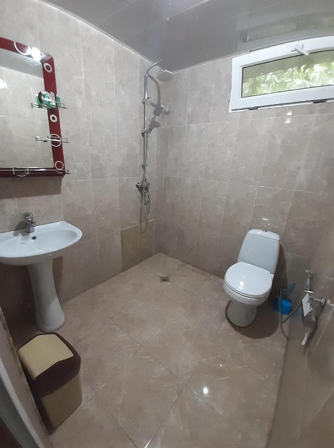 Hotel Selika Рустави Екстериор снимка