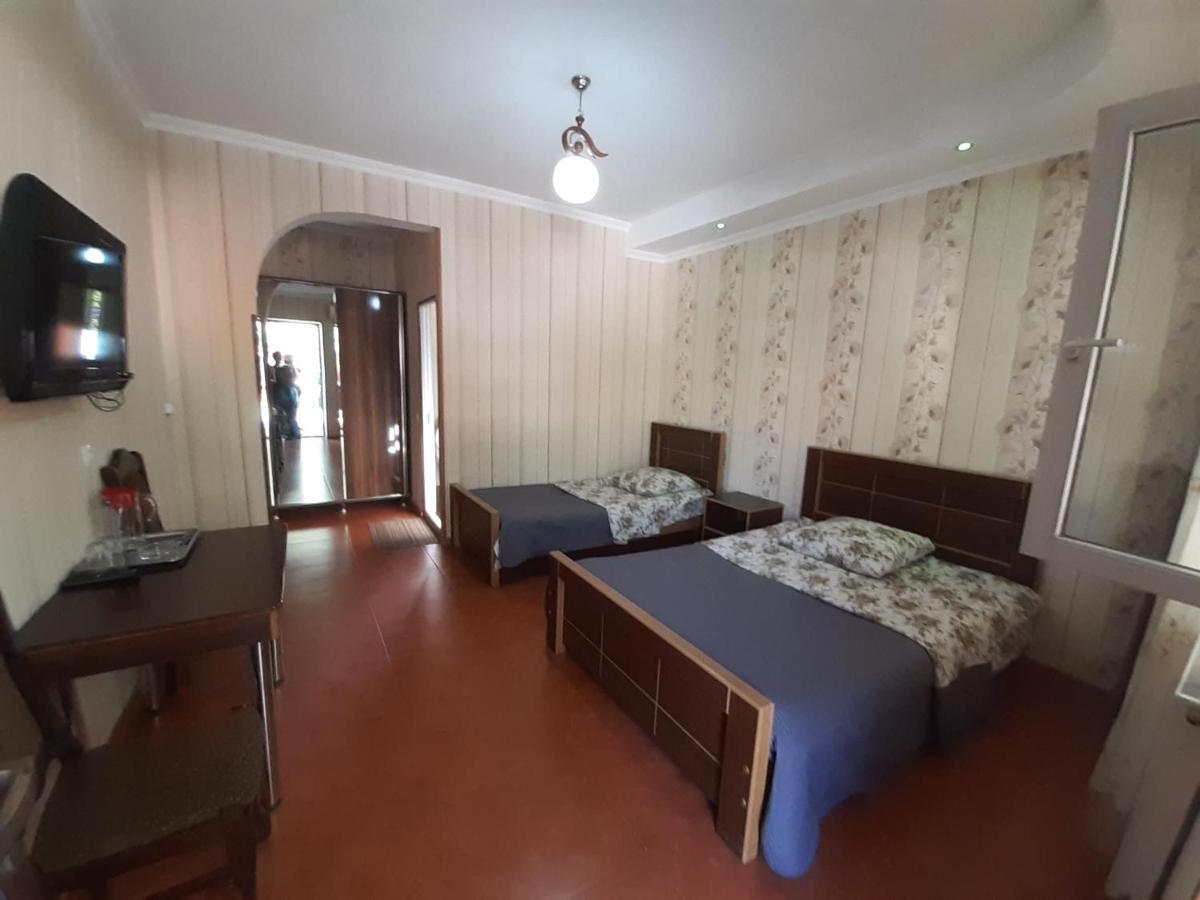 Hotel Selika Рустави Екстериор снимка
