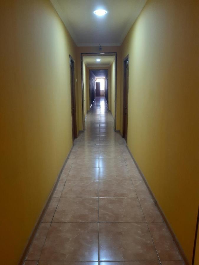 Hotel Selika Рустави Екстериор снимка