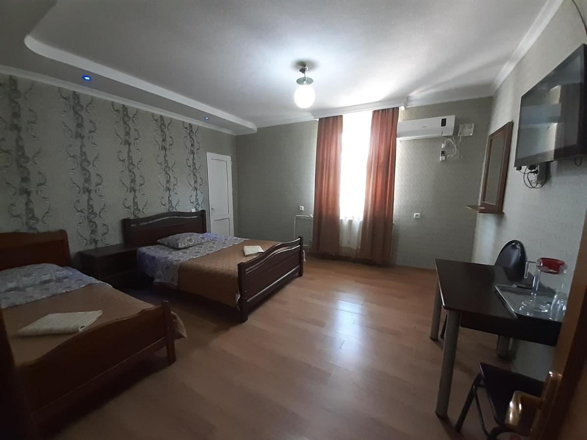 Hotel Selika Рустави Екстериор снимка
