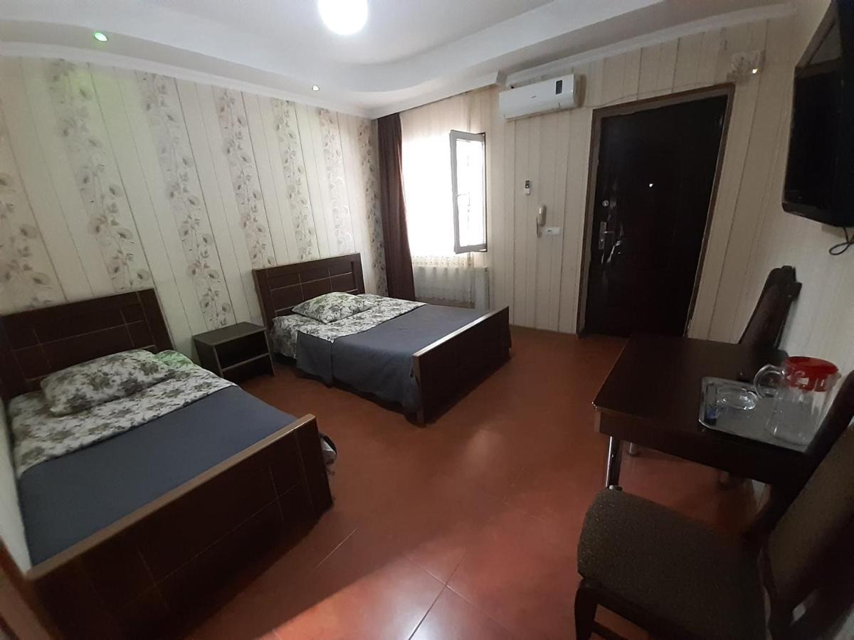 Hotel Selika Рустави Екстериор снимка